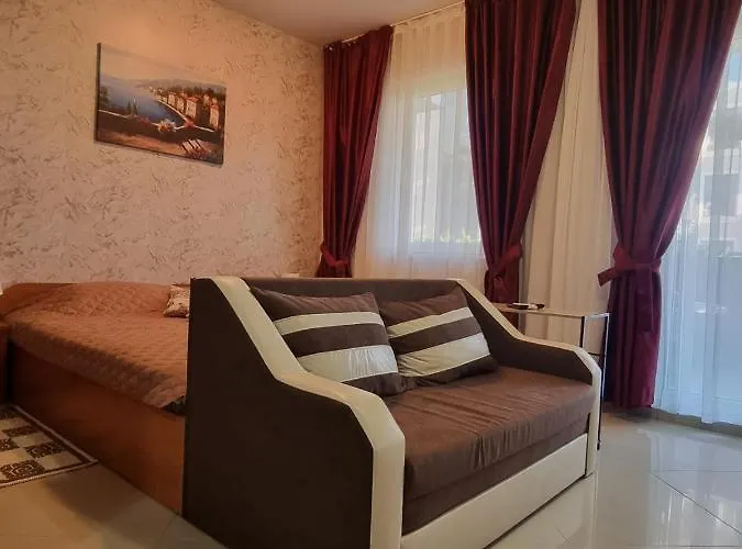 Domus Extra Sveti Vlas